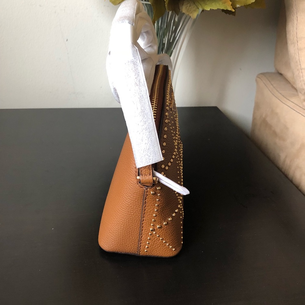 SOLD New Micheal Kors Studs Crossbody - Picture 2 of 8